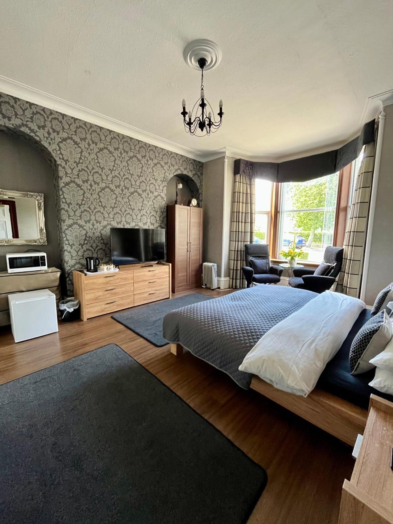 Guest house Hannahs 3*