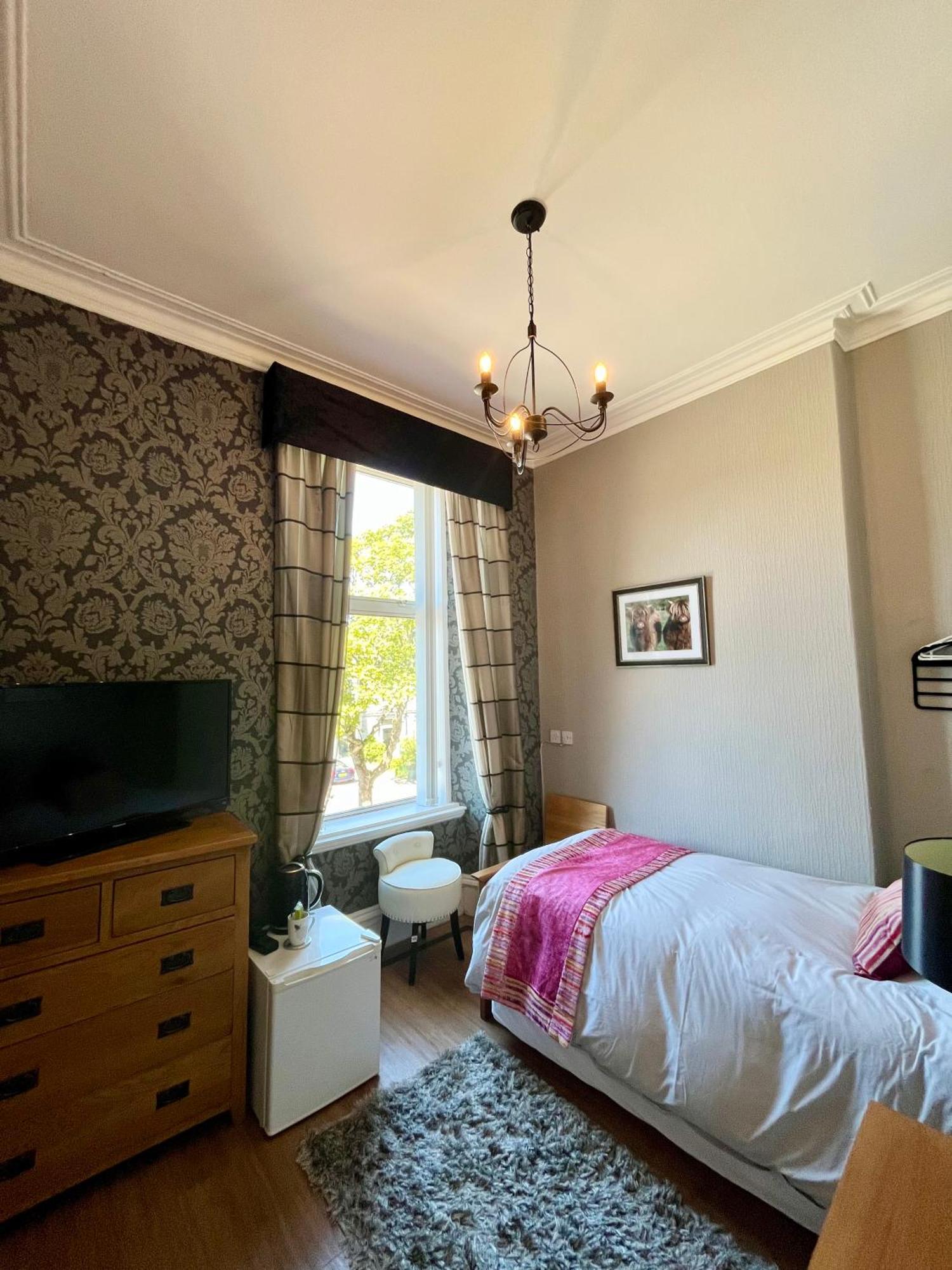 Hannahs Guest house